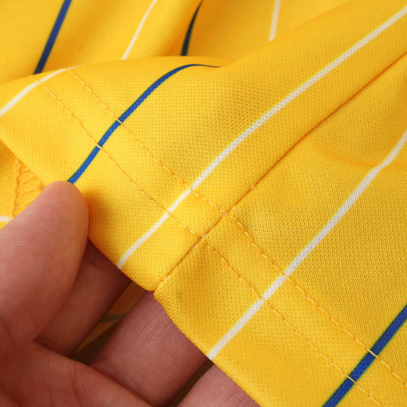 Leeds United Retro Edition Jersey 2025/26