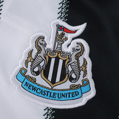 Kids Newcastle United Home Kit 25/26