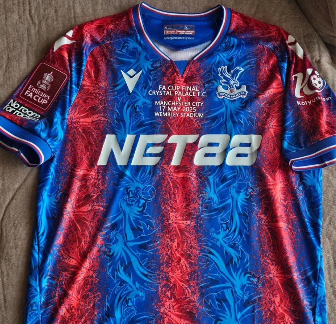 Crystal Palace Home Jersey 2024/25 - FA CUP Version